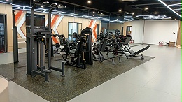 健身房里这些器械最常用，新手入门也能轻松上手